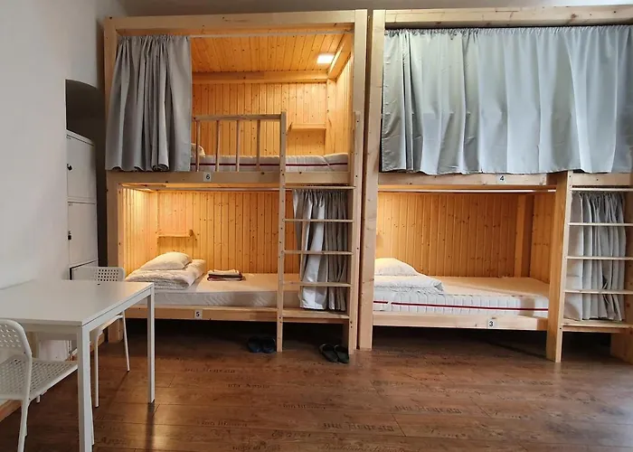 7brunnen Hostel